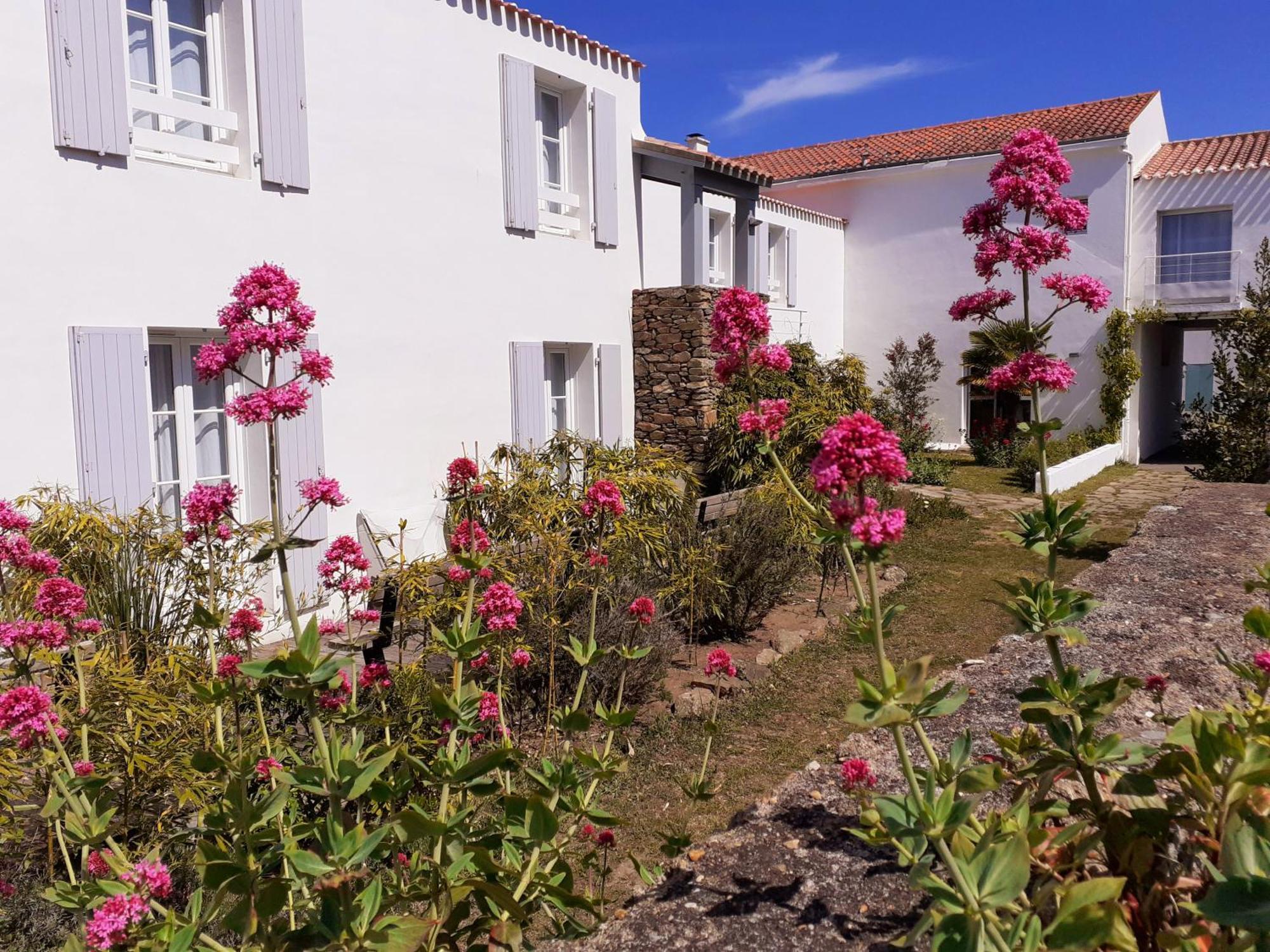 Hotel L'Escale A L'Ile D'Yeu Εξωτερικό φωτογραφία